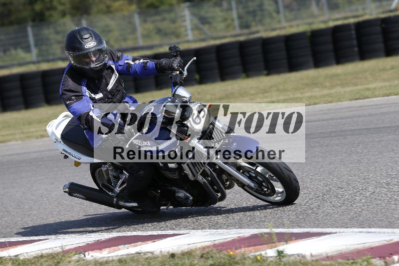 /Archiv-2025/49 26.08.2025 Cornu Master School ADR/gruen-vert/65